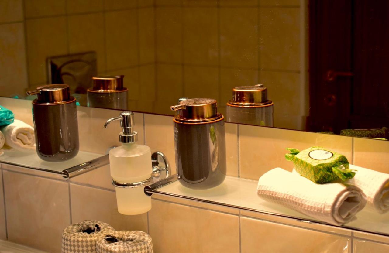 Carmen Art Hotel Rhodes City エクステリア 写真