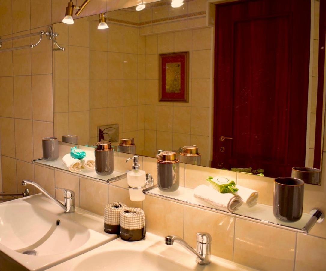 Carmen Art Hotel Rhodes City エクステリア 写真